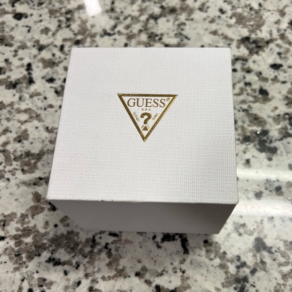 Guess Silver Watch - Picture 8 of 12